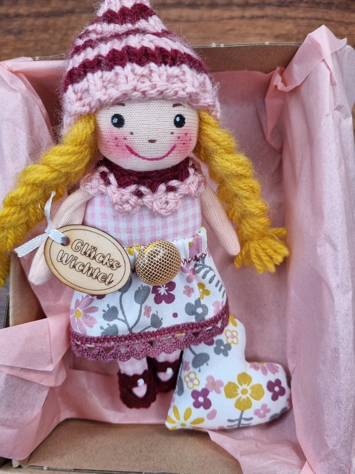 Mini Wichtel rosa-bordeaux – Bild 4